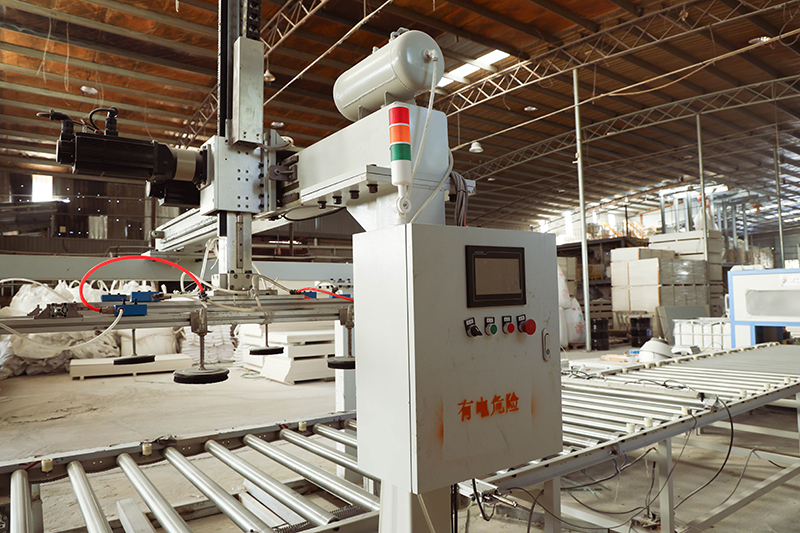 镁质风管板贴面复合生产线